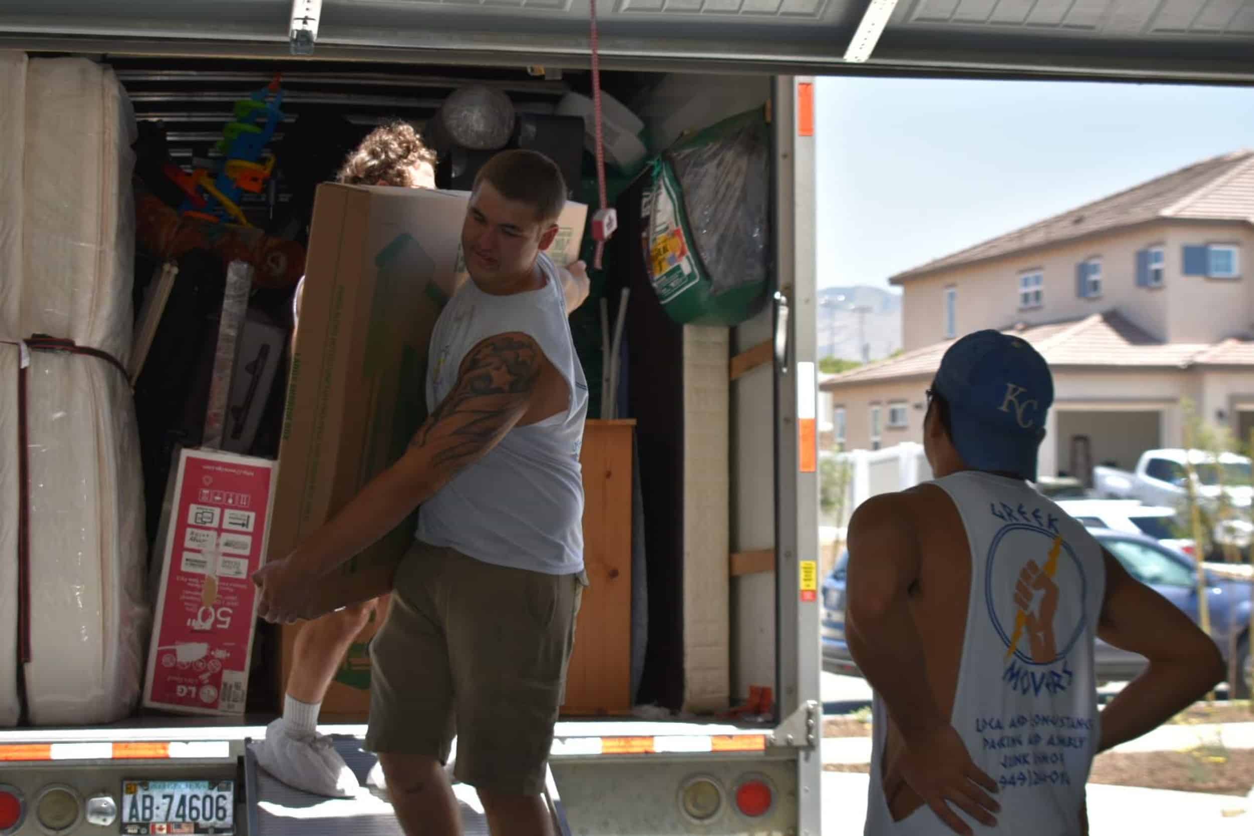 Easy and efficient commercial moving in Redlands Efficient and stress-free commercial moving in CA's Redlands