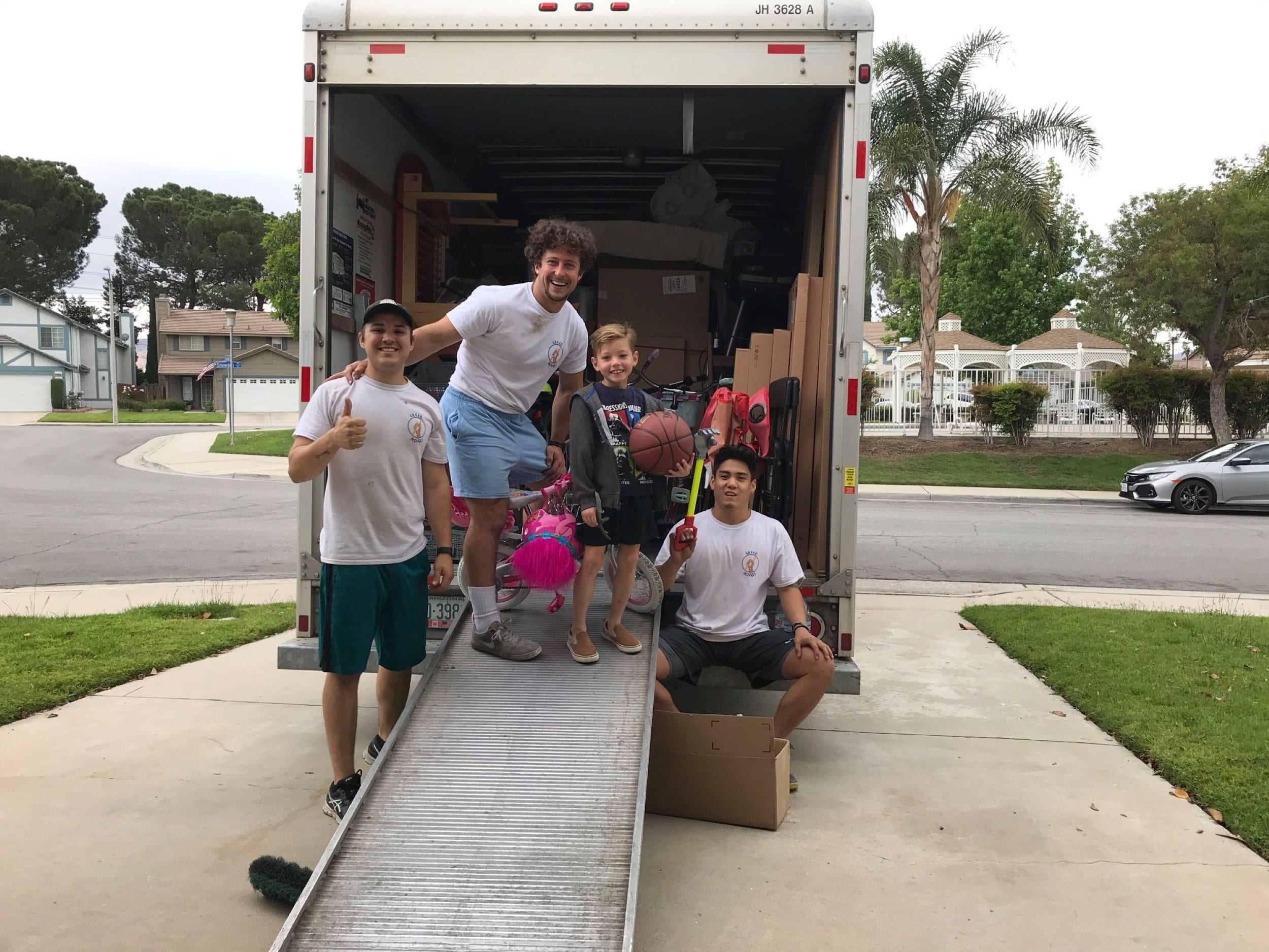 Experienced commercial movers near CA's Redlands Expert commercial movers in the Redlands area